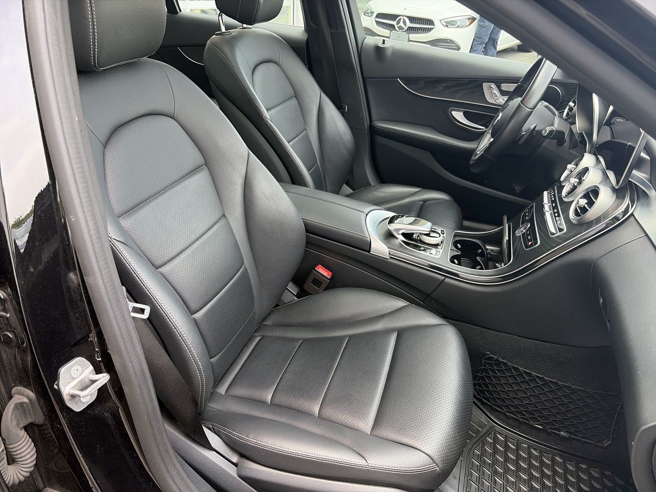 2020 Mercedes-Benz C300