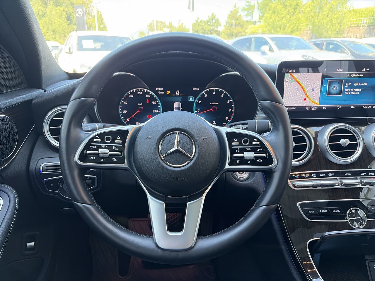 2021  C300