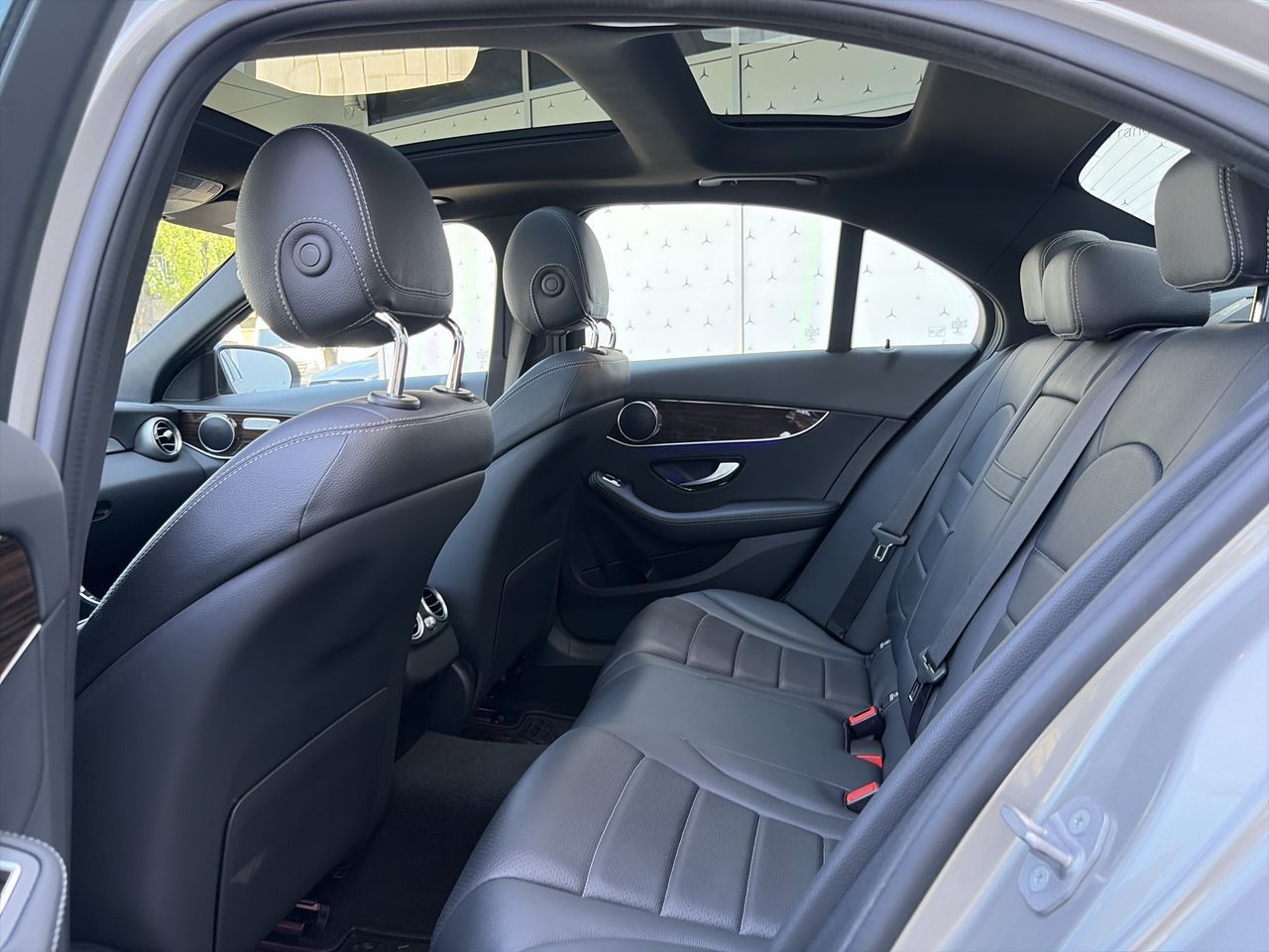 2021  C300