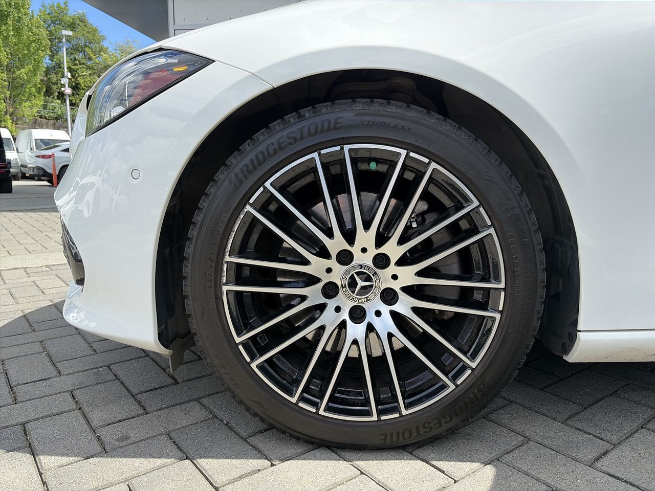 2022  C300