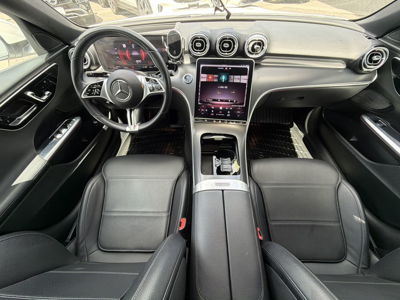 2022  C300