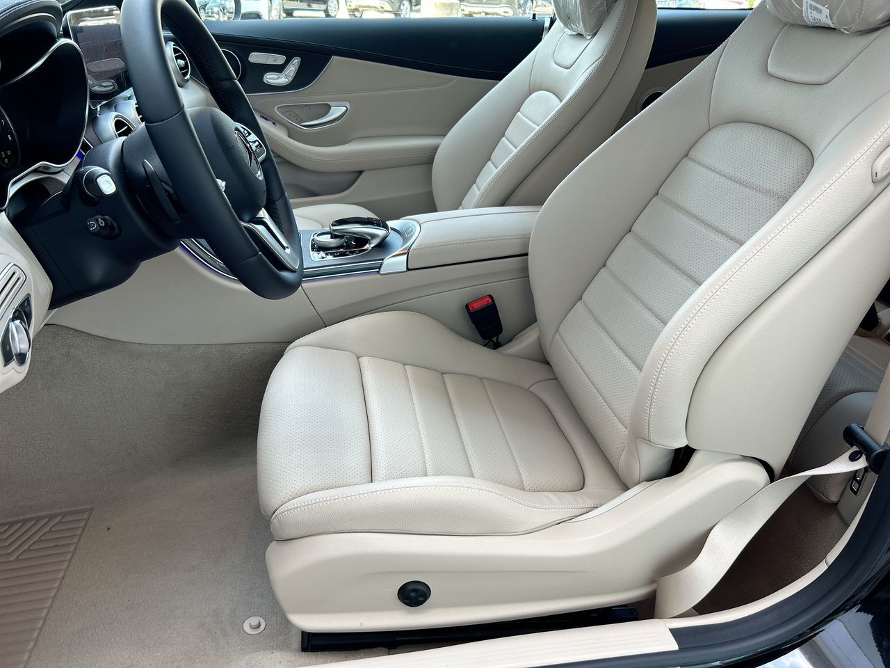 2023 Mercedes-Benz C300