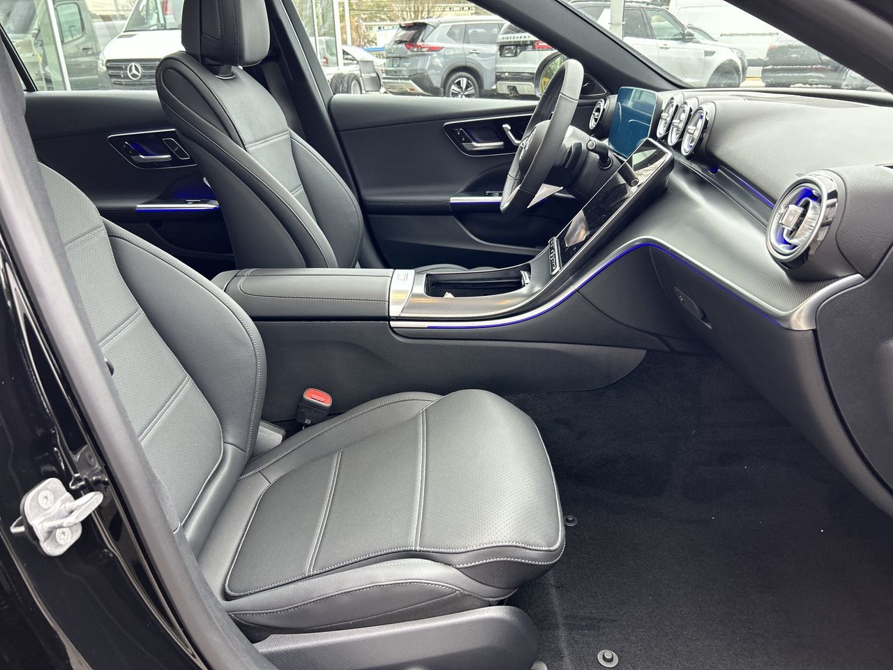 Mercedes-Benz C300  2025 à Vancouver, Colombie-Britannique