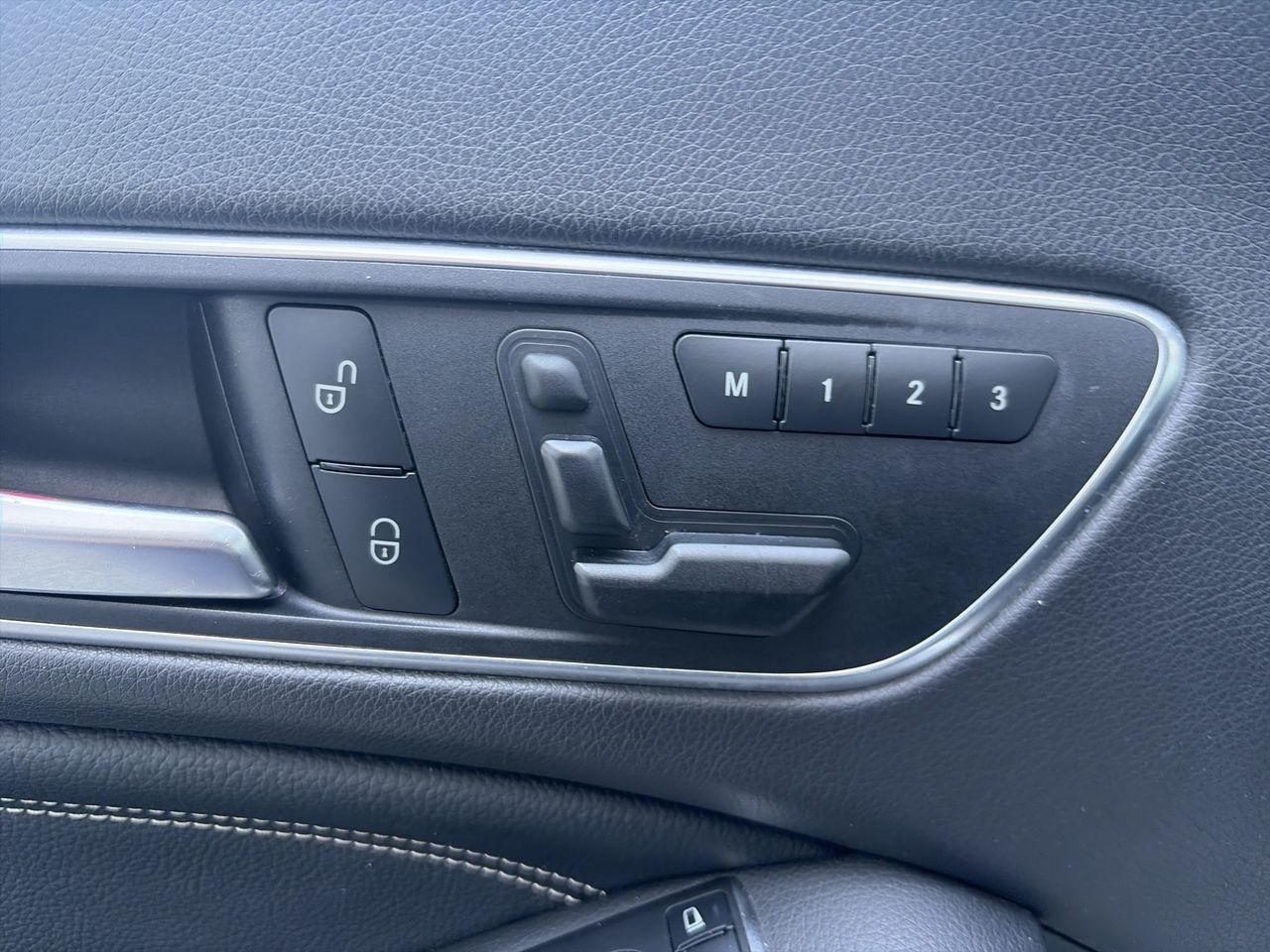 2016 Mercedes-Benz CLA250
