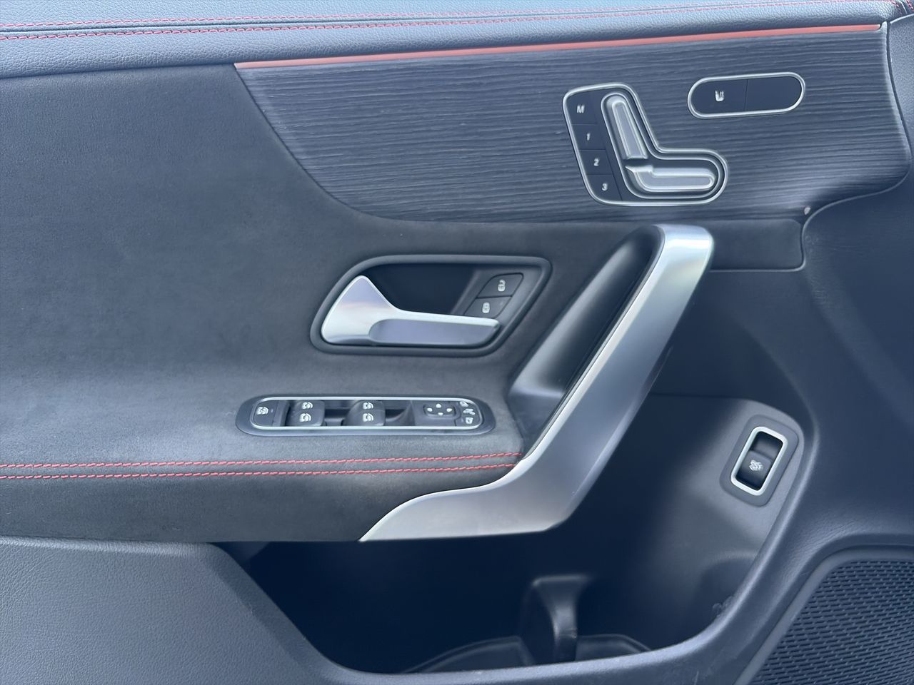 2020  CLA250