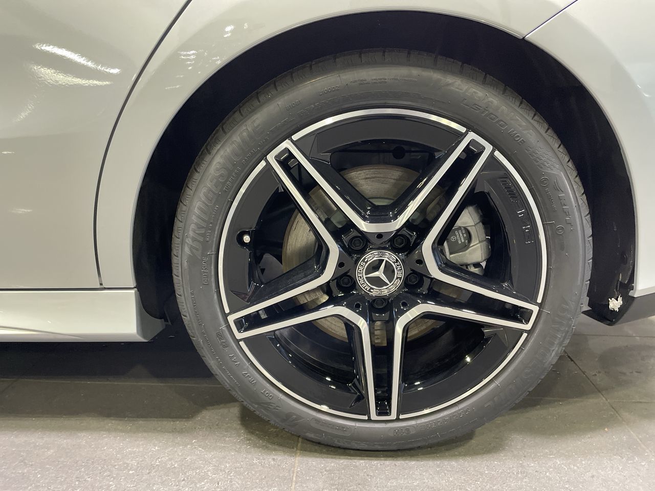 2023  CLA250
