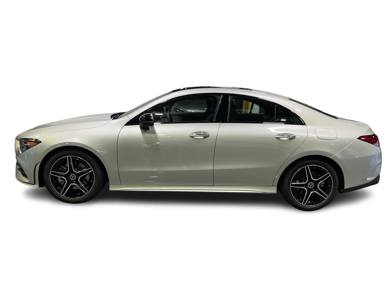 2023  CLA250