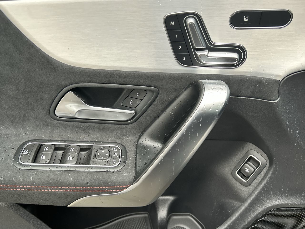 2025 Mercedes-Benz CLA250