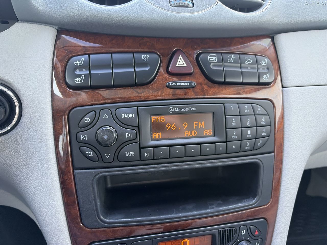 2004  CLK320