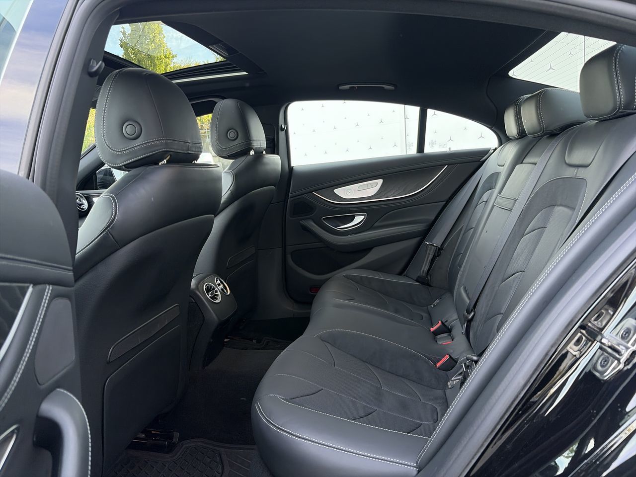 2022  CLS53