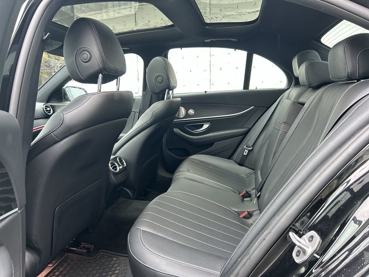 Mercedes-Benz E350  2022 à Vancouver, Colombie-Britannique