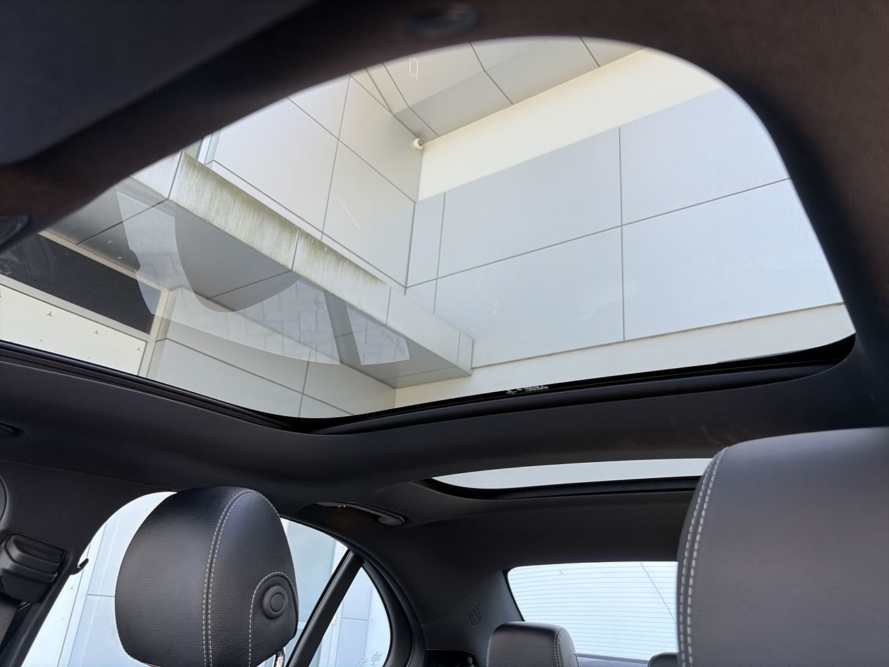 2022  E350