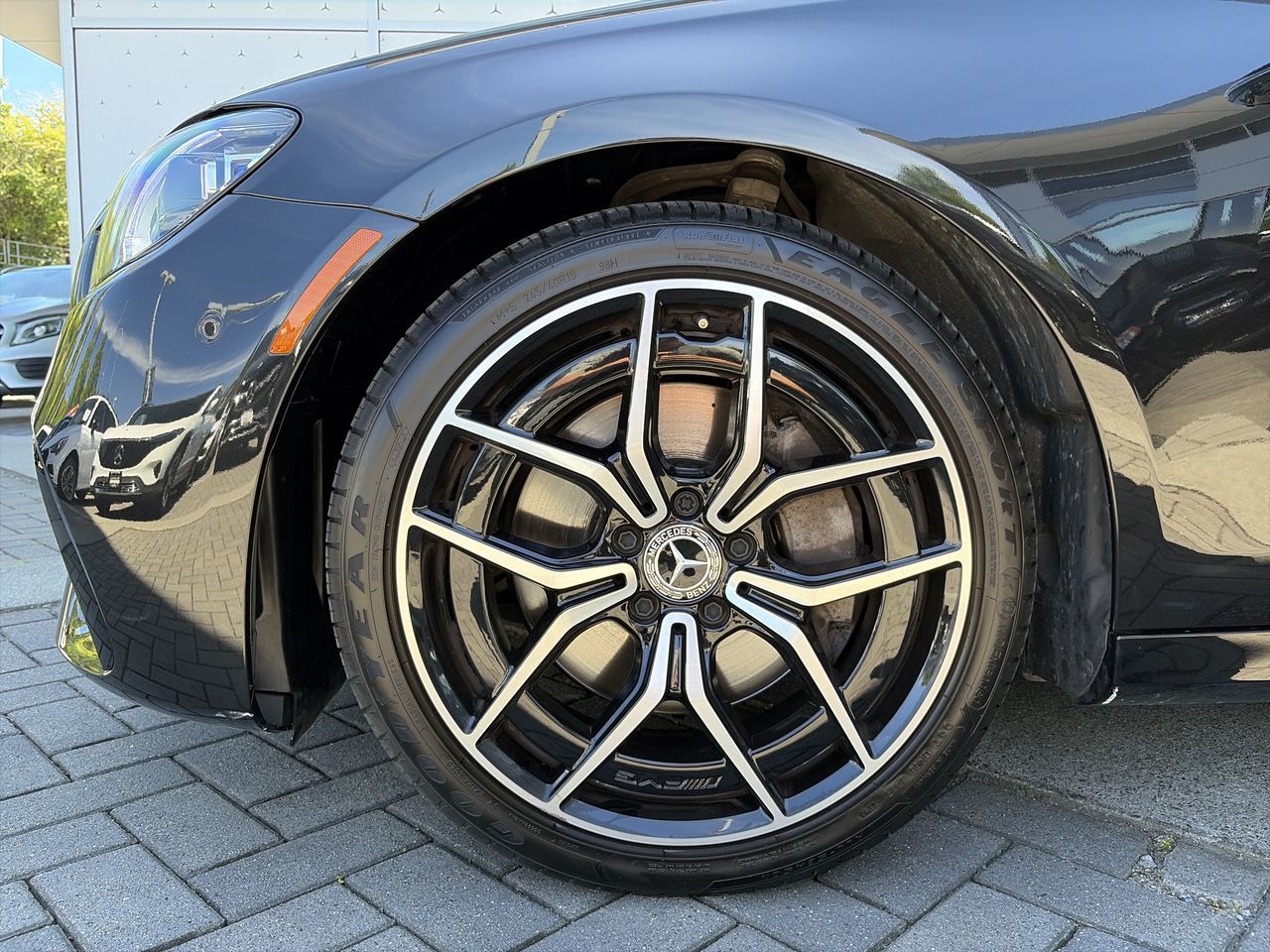 2022  E350