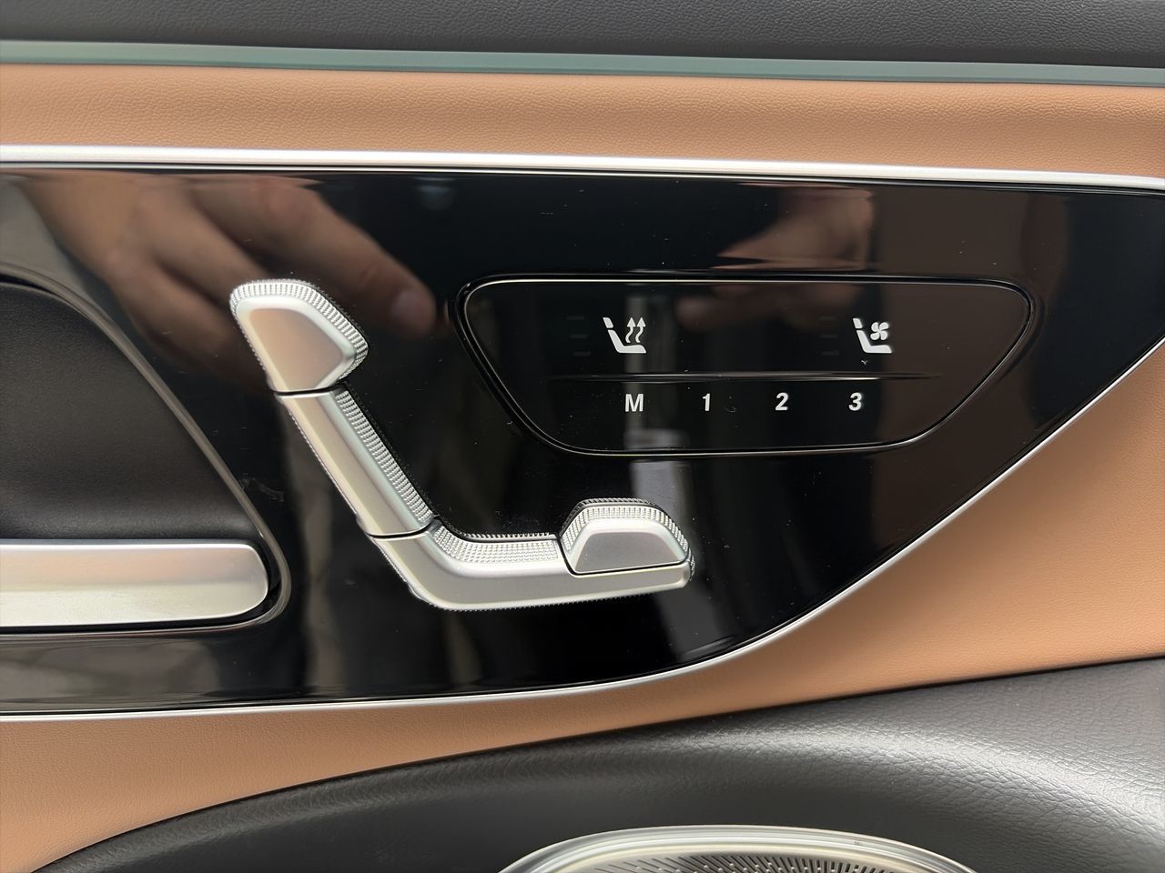 2025 Mercedes-Benz E53e