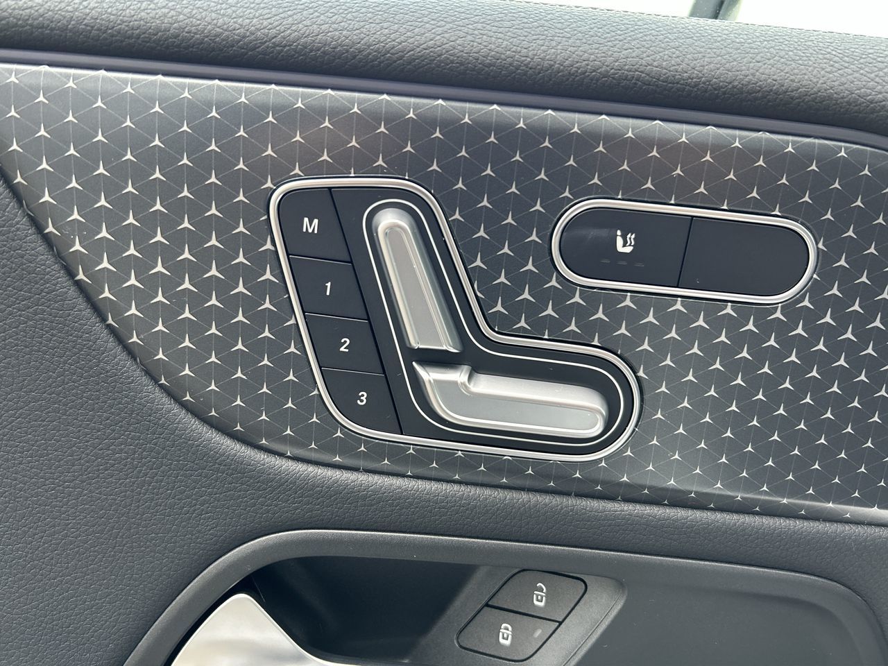 2024 Mercedes-Benz EQB in Vancouver, British Columbia
