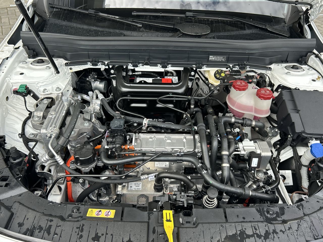 2025 Mercedes-Benz EQB in Vancouver, British Columbia