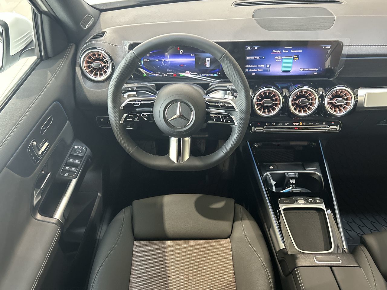 Mercedes-Benz EQB  2025 à Vancouver, Colombie-Britannique