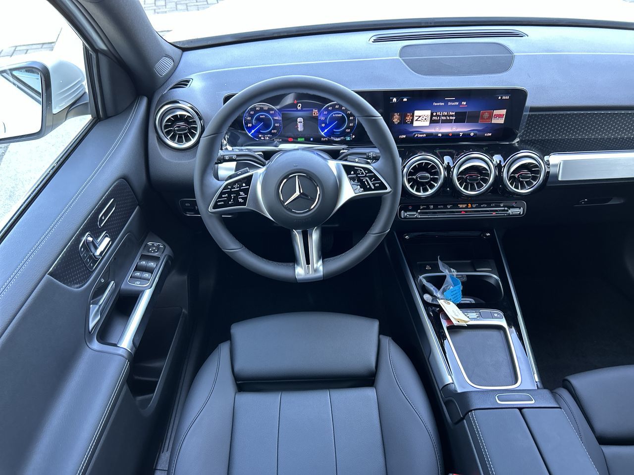 Mercedes-Benz EQB  2025 à Vancouver, Colombie-Britannique