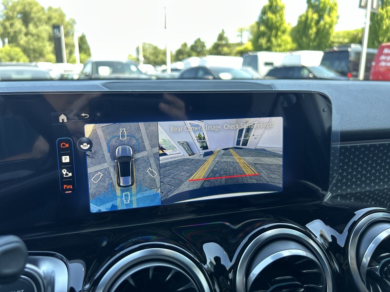 Mercedes-Benz EQB  2025 à Vancouver, Colombie-Britannique