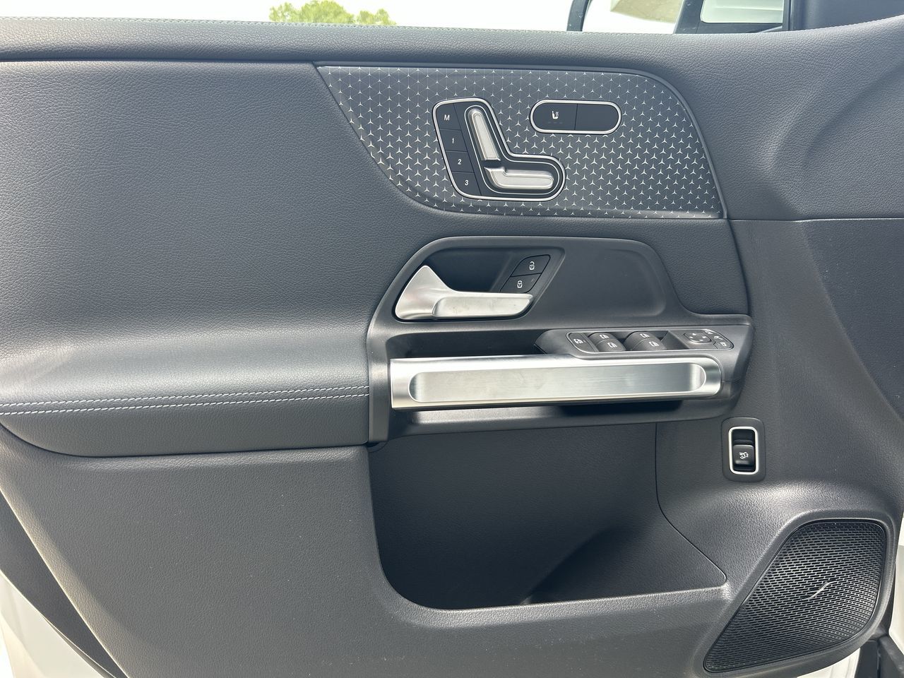 2025 Mercedes-Benz EQB in Vancouver, British Columbia