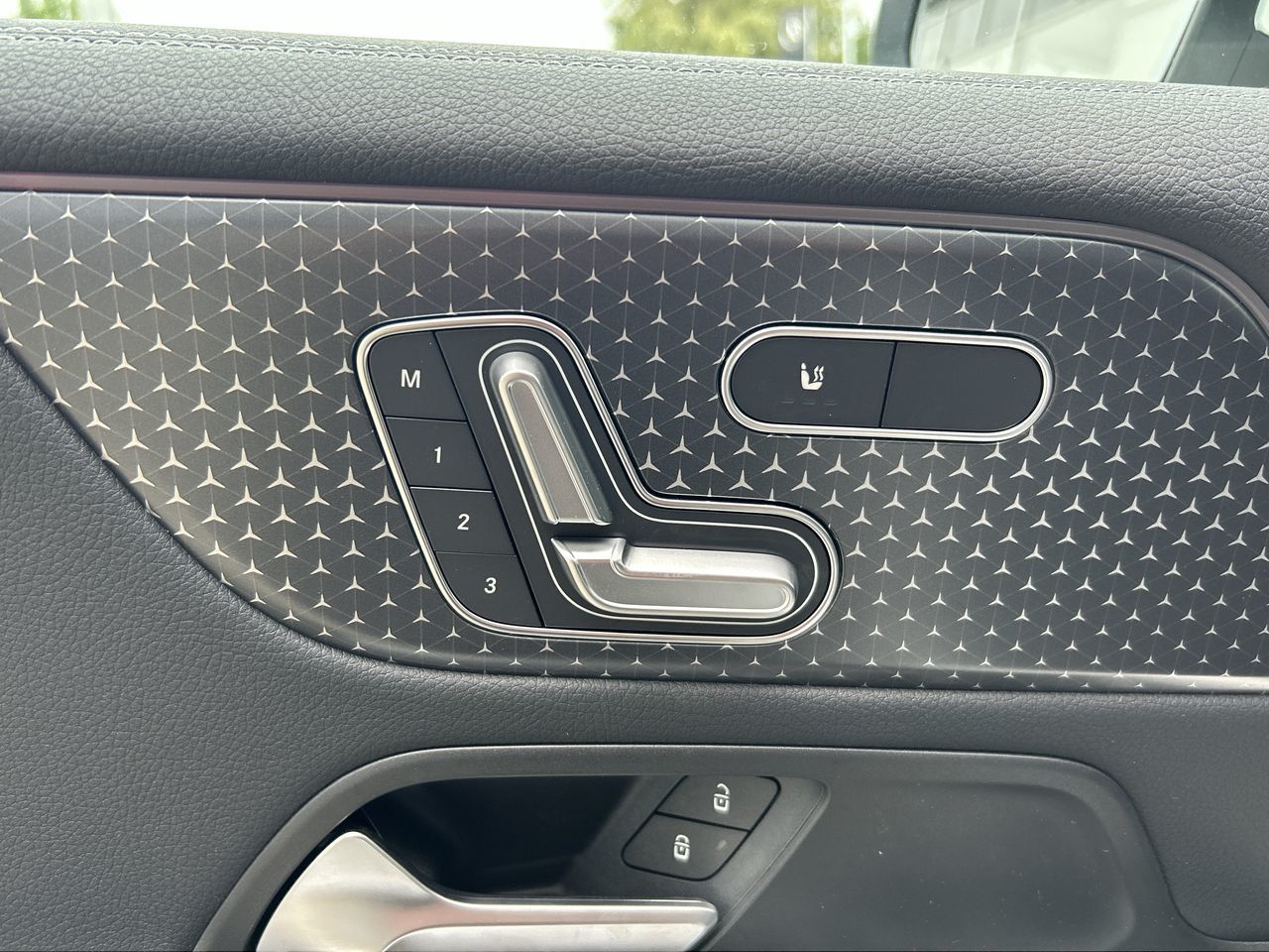 2025 Mercedes-Benz EQB in Vancouver, British Columbia