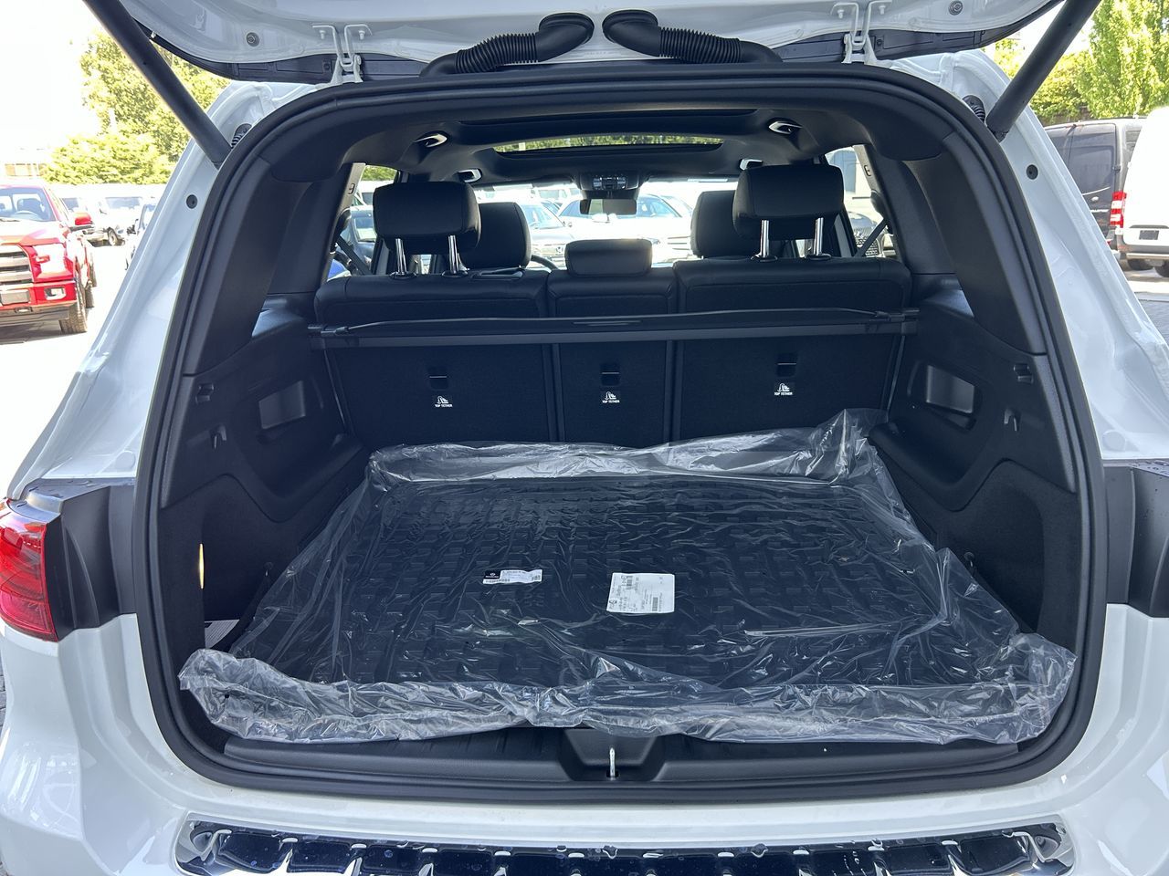 Mercedes-Benz EQB  2025 à Vancouver, Colombie-Britannique