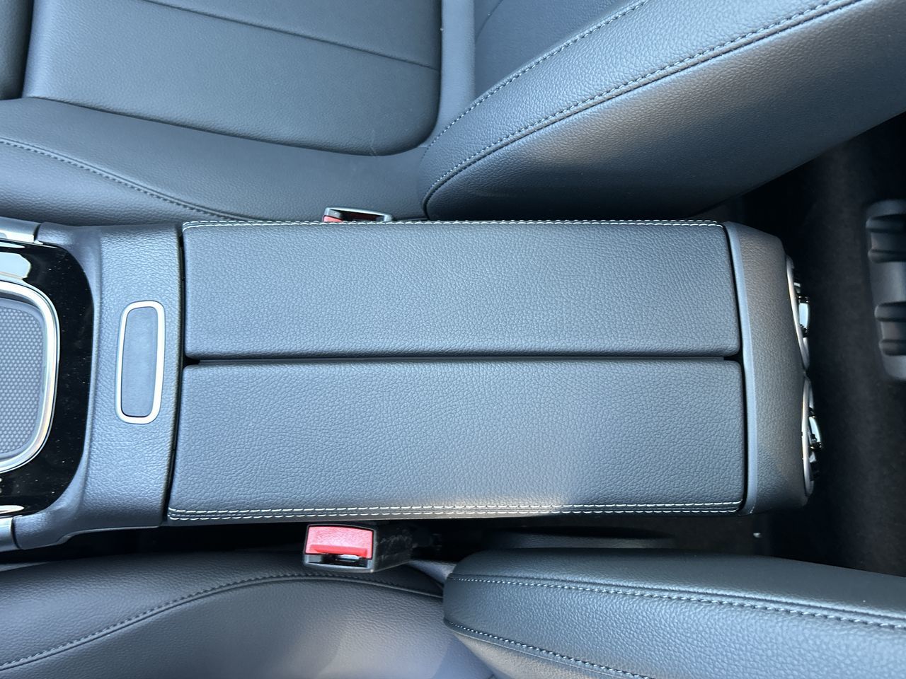 Mercedes-Benz EQB  2025 à Vancouver, Colombie-Britannique