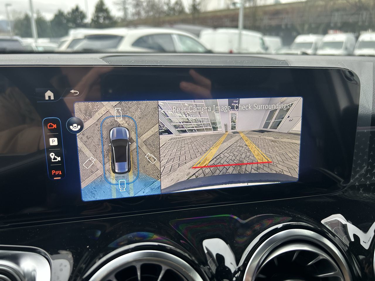 Mercedes-Benz EQB  2025 à Vancouver, Colombie-Britannique