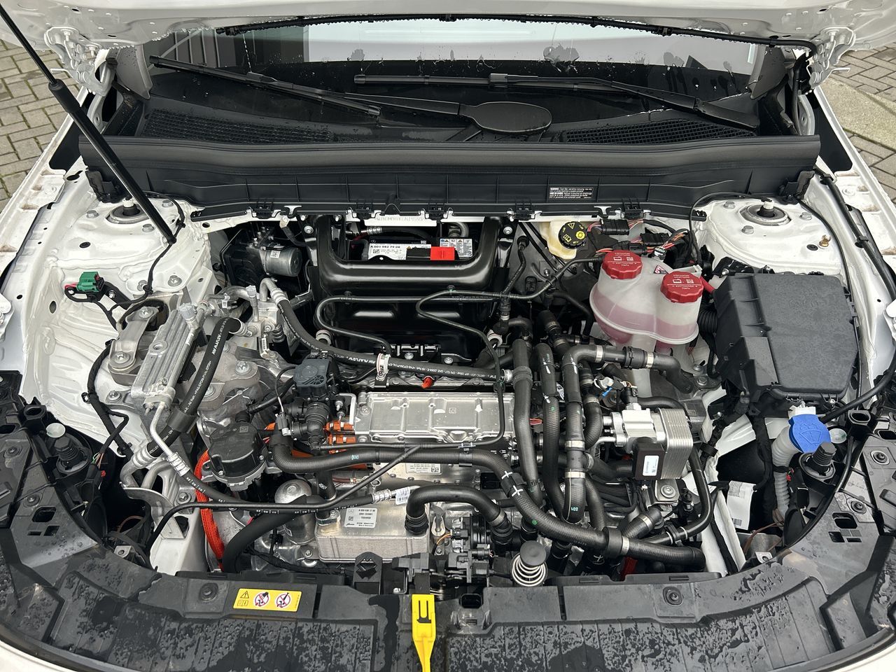 Mercedes-Benz EQB  2025 à Vancouver, Colombie-Britannique