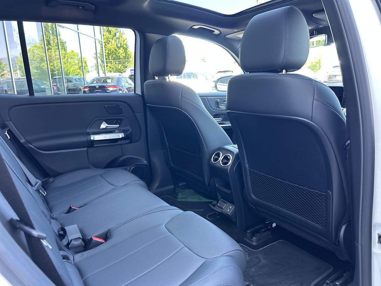 2024 Mercedes-Benz EQB300 in Vancouver, British Columbia