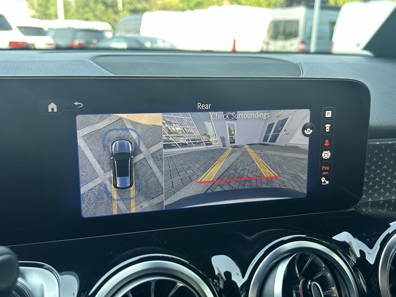 2024 Mercedes-Benz EQB300