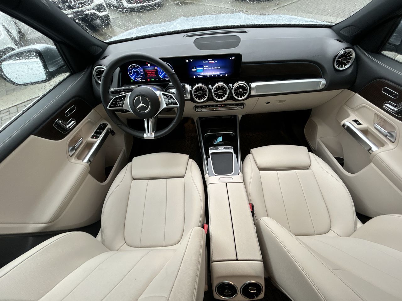 2024 Mercedes-Benz EQB300