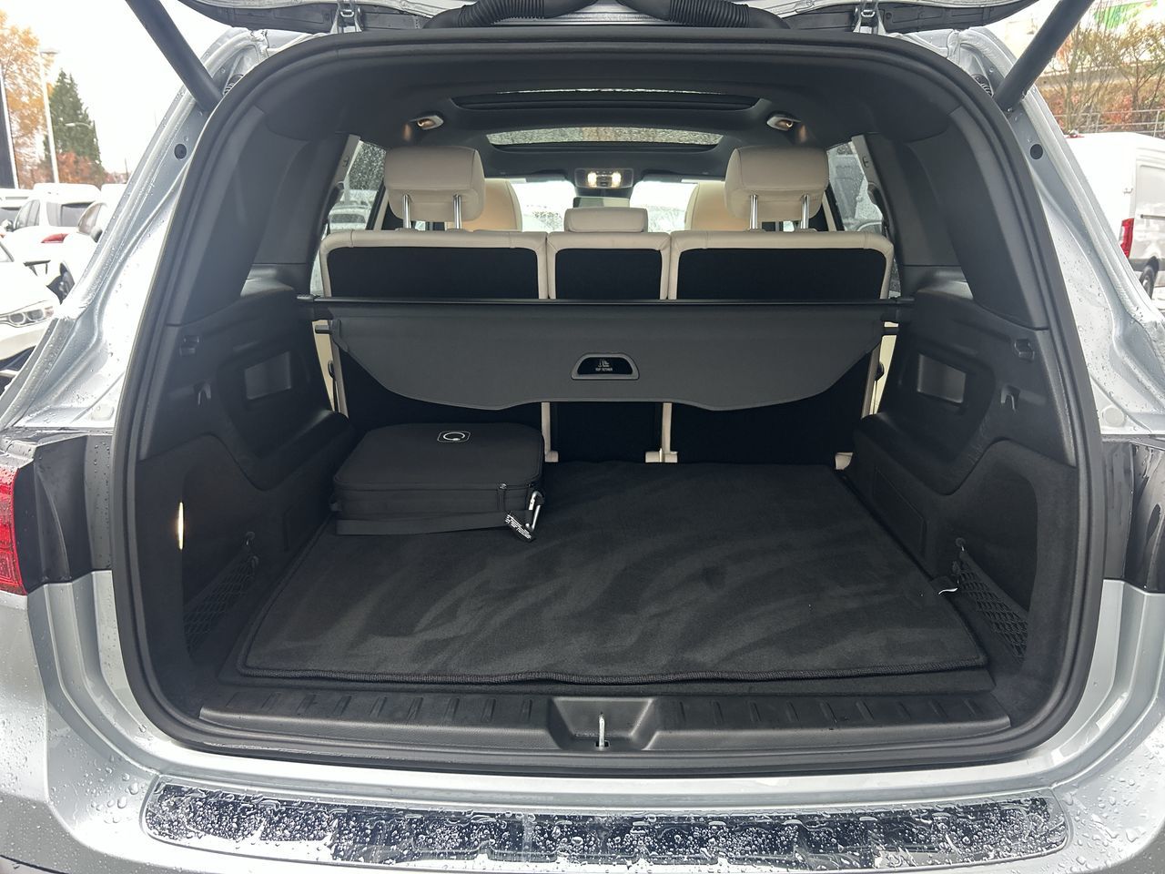 2024 Mercedes-Benz EQB300