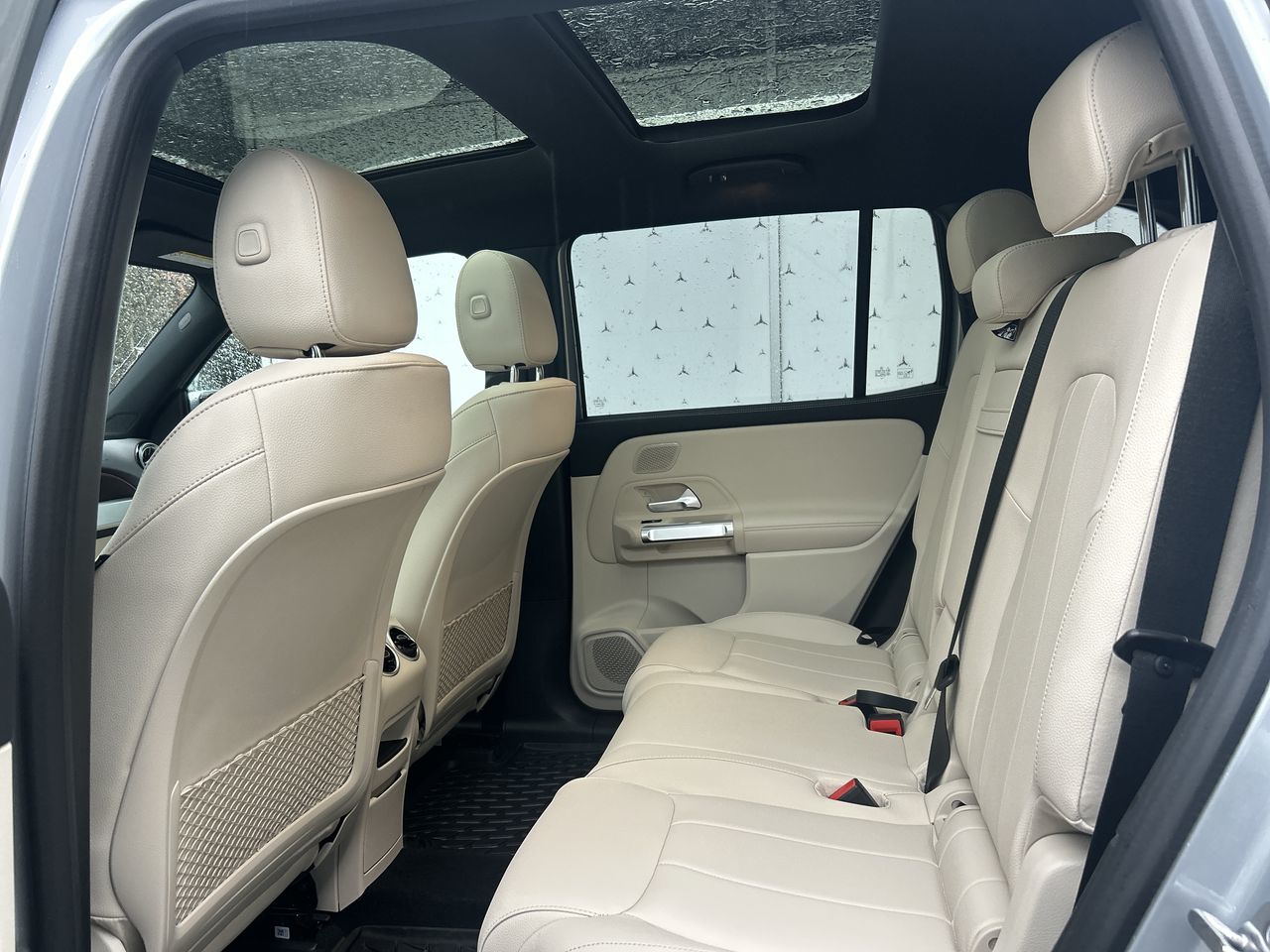 2024 Mercedes-Benz EQB300