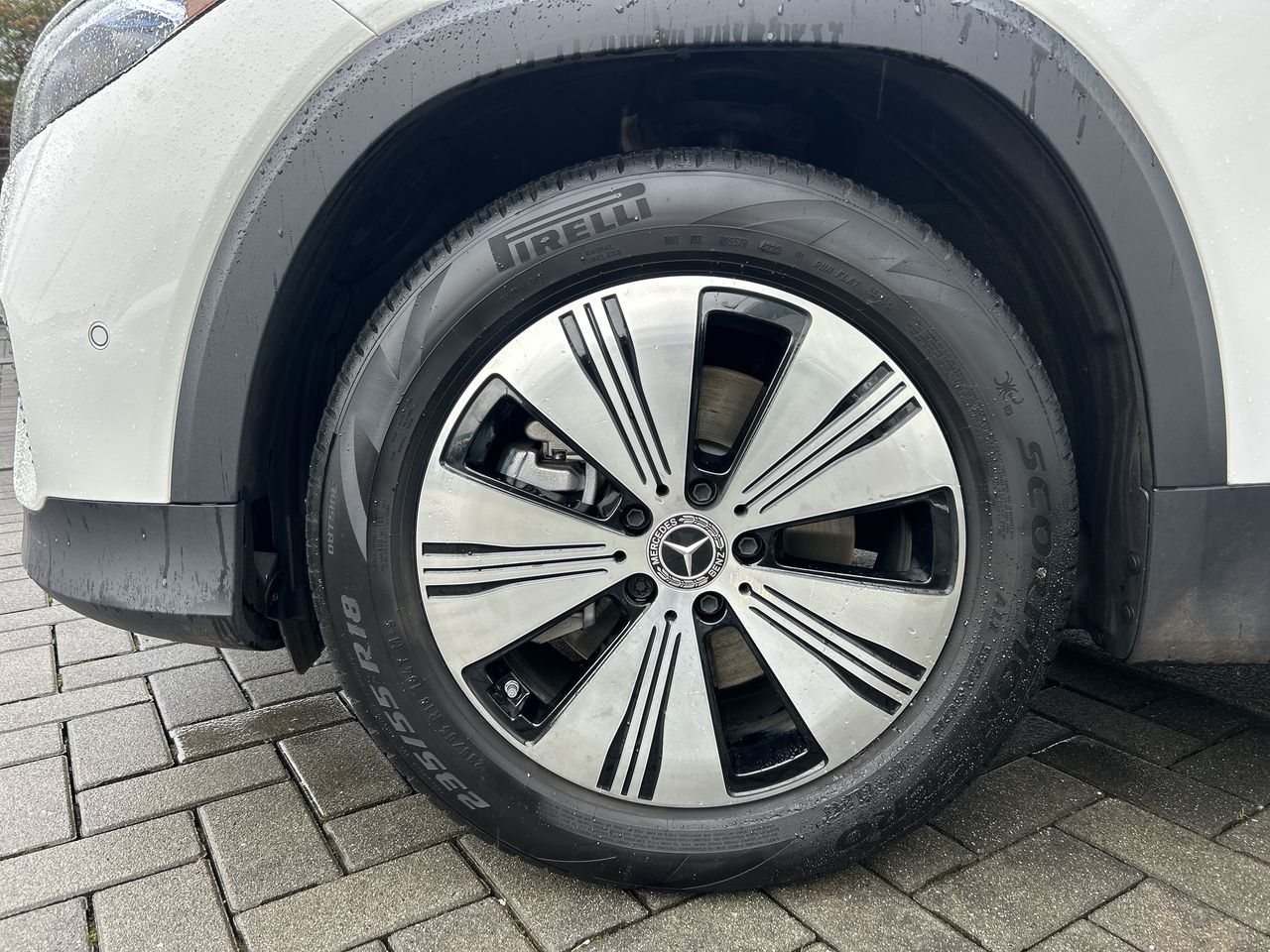 2024 Mercedes-Benz EQB300