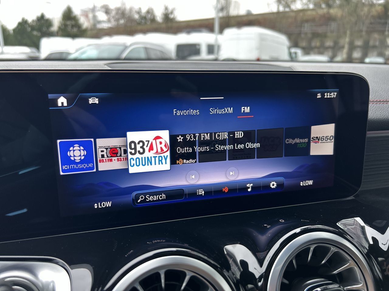 2024 Mercedes-Benz EQB300