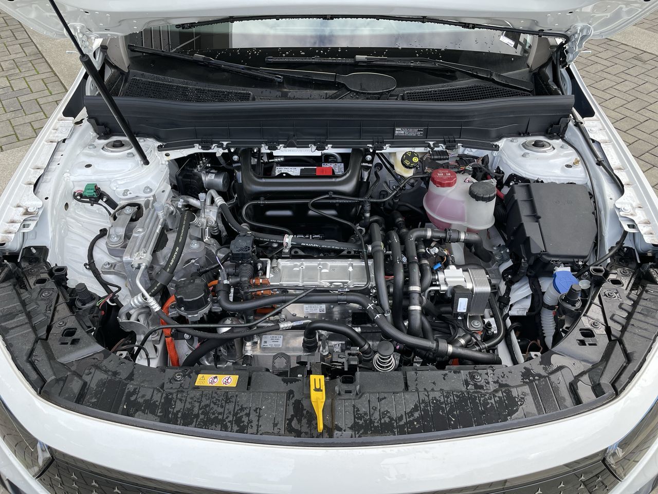 2024 Mercedes-Benz EQB300