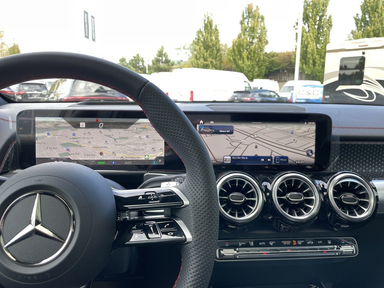 2024 Mercedes-Benz EQB300