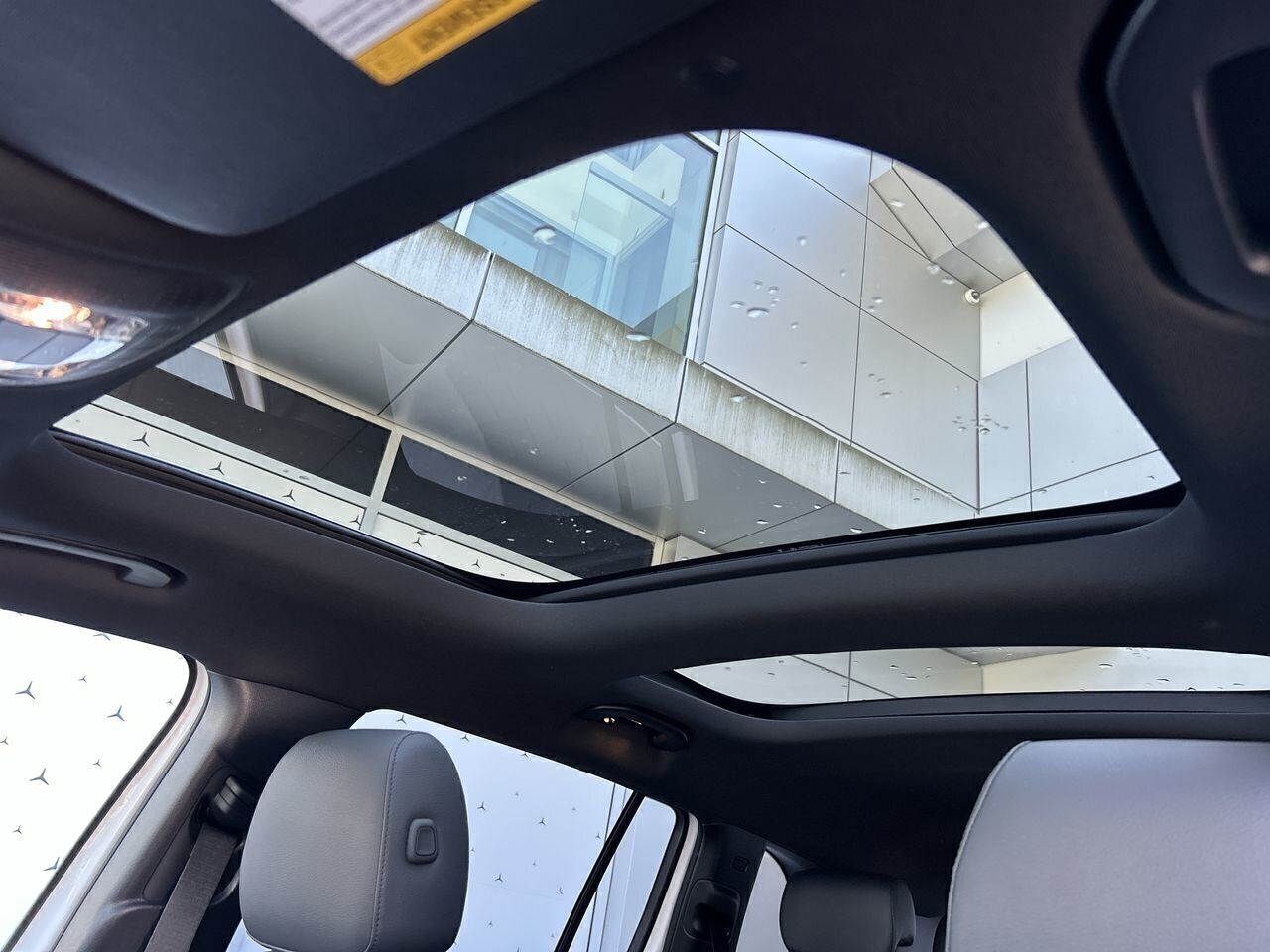 Mercedes-Benz EQB  2025 à Vancouver, Colombie-Britannique