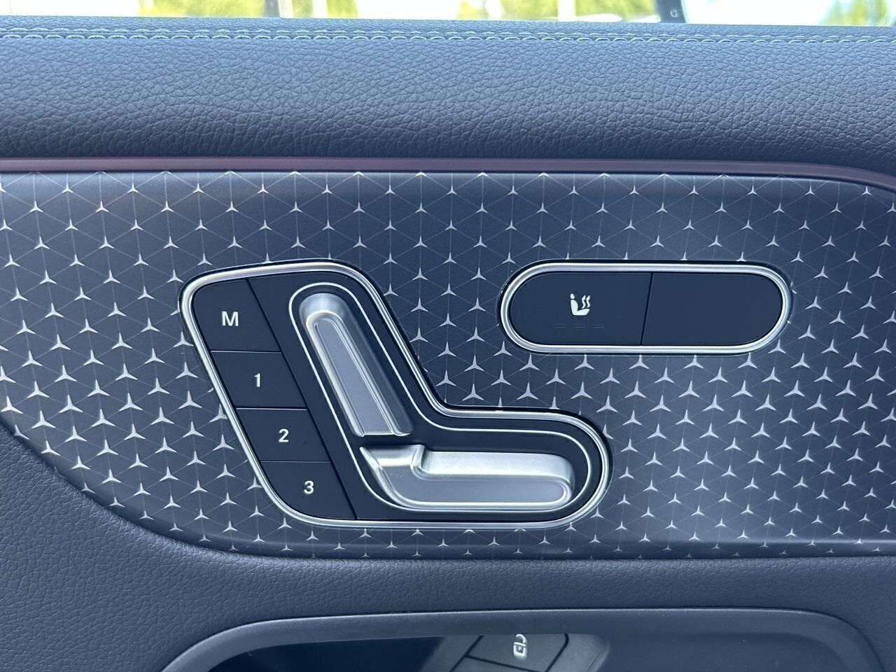 Mercedes-Benz EQB  2025 à Vancouver, Colombie-Britannique