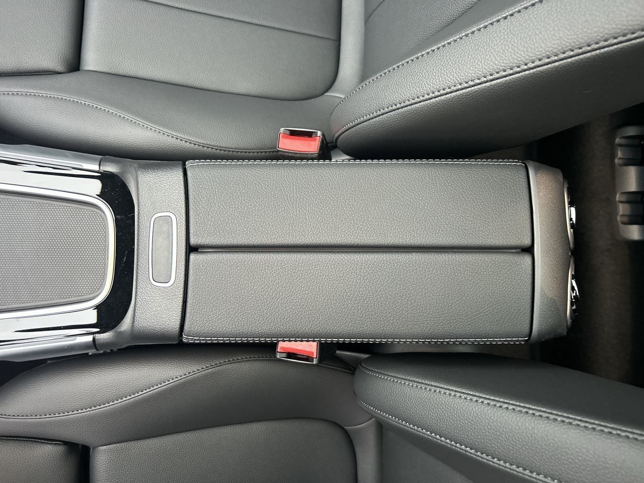 2025 Mercedes-Benz EQB in Vancouver, British Columbia