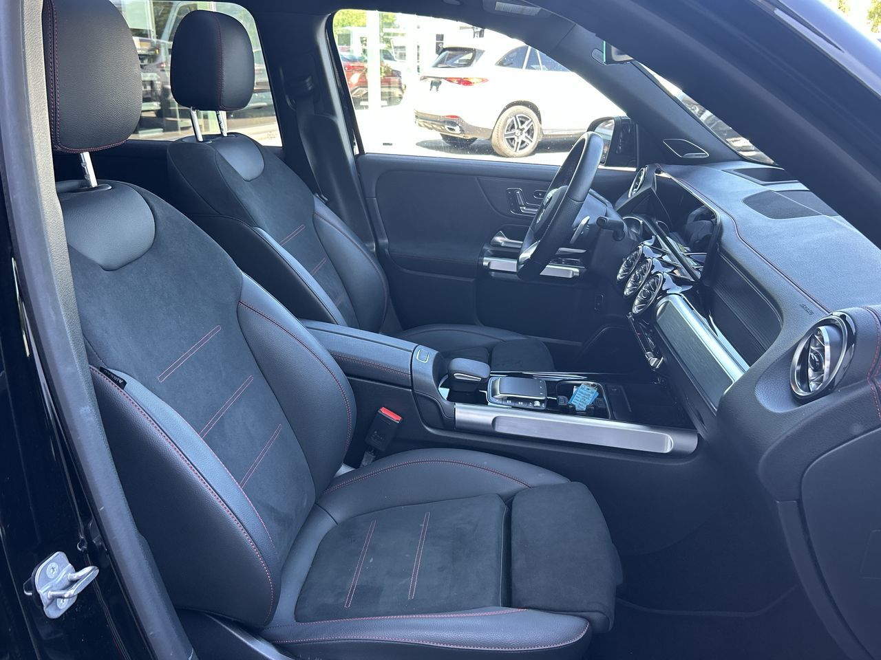 2023 Mercedes-Benz EQB350 in Vancouver, British Columbia