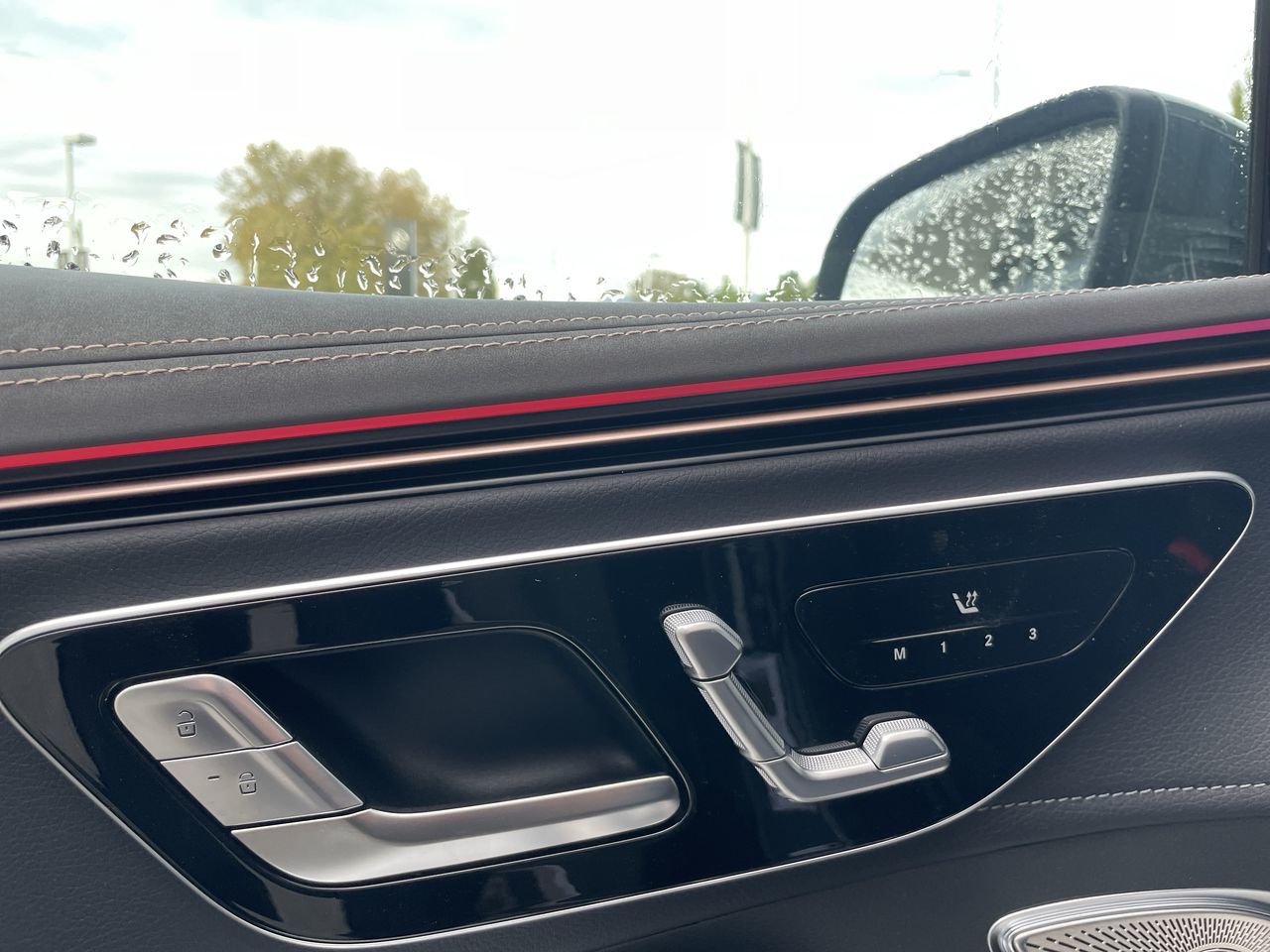 Mercedes-Benz EQE  2024 à Vancouver, Colombie-Britannique