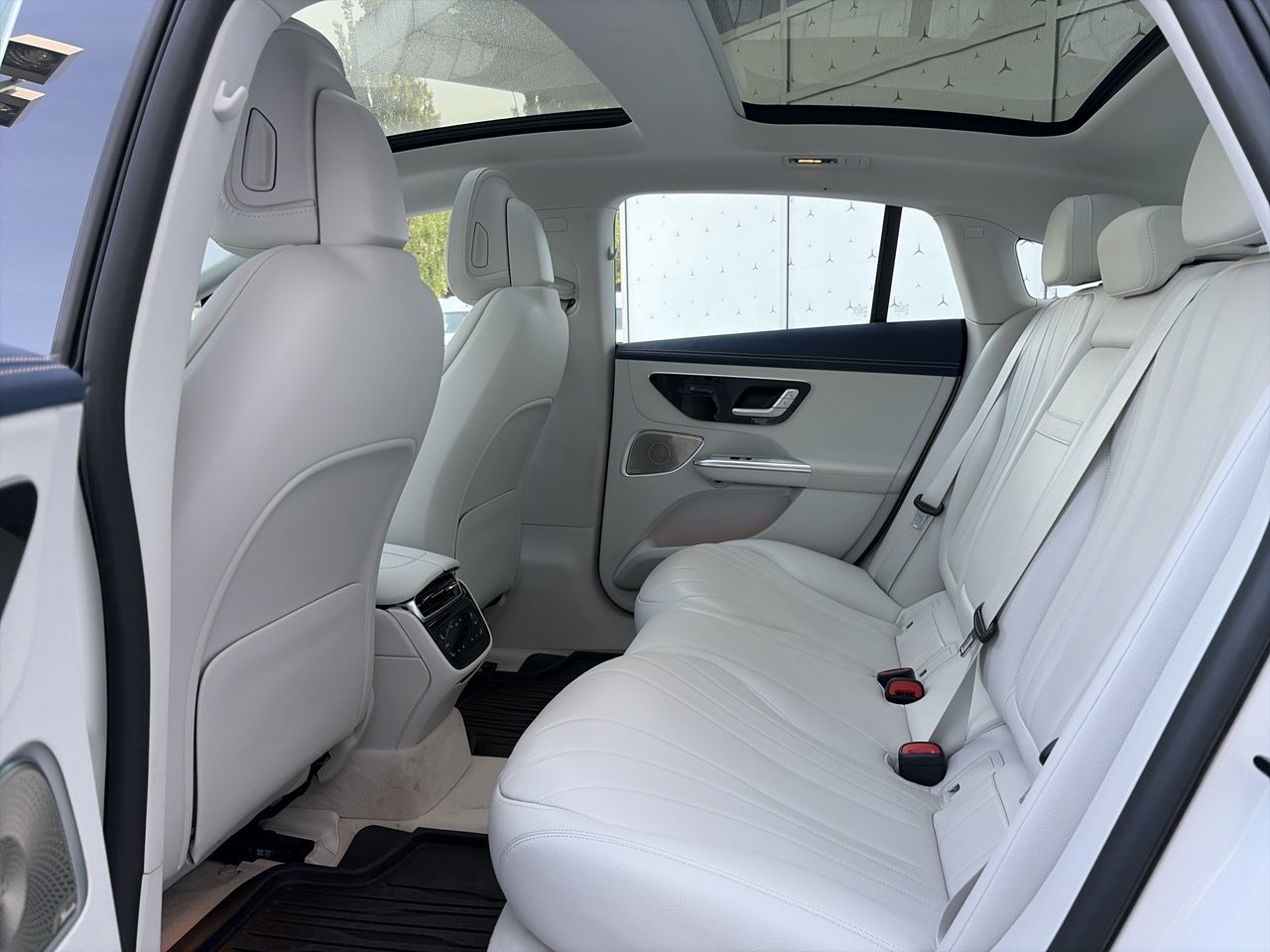 2023  EQE500