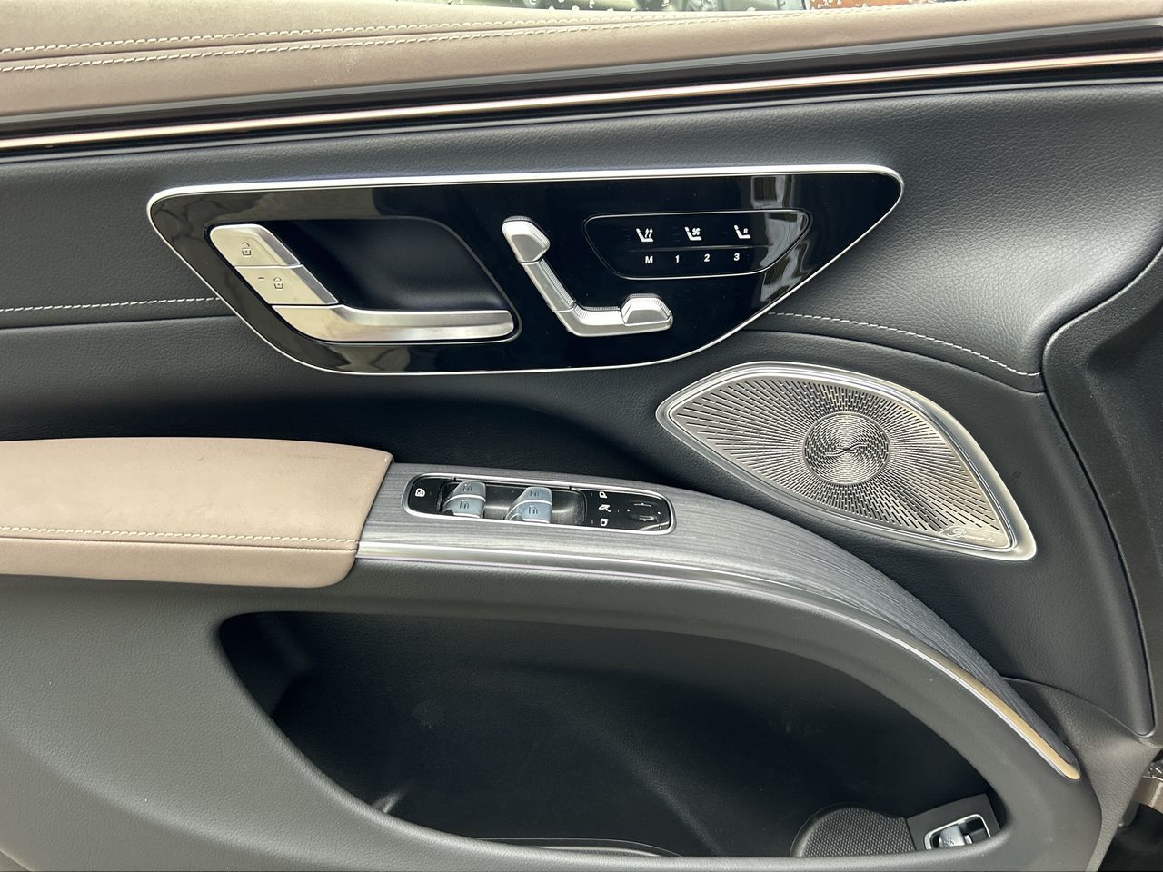 Mercedes-Benz EQS  2024 à Vancouver, Colombie-Britannique
