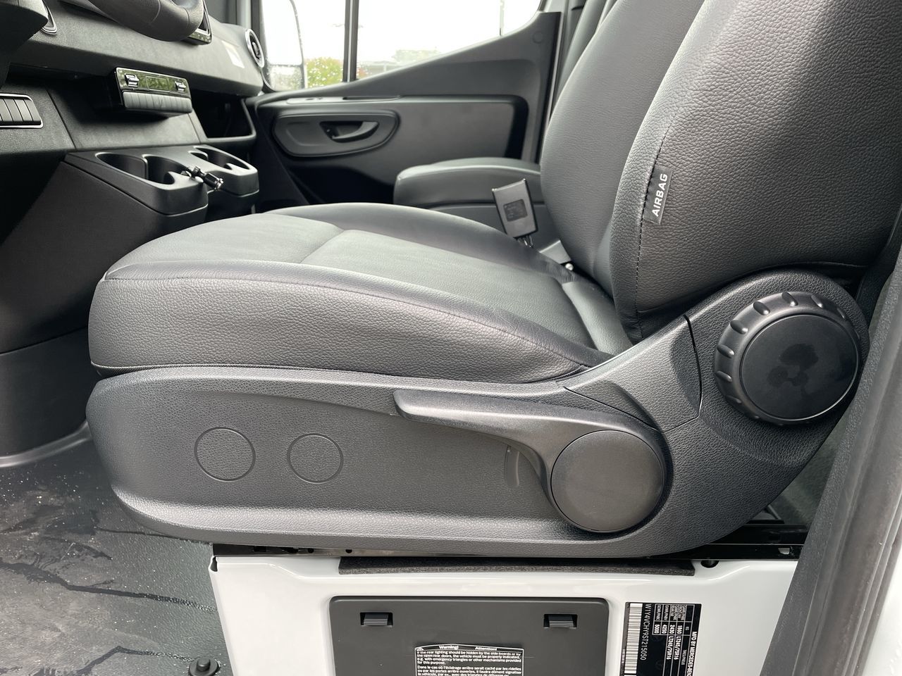 2025 Mercedes-Benz ESprinter in Vancouver, British Columbia