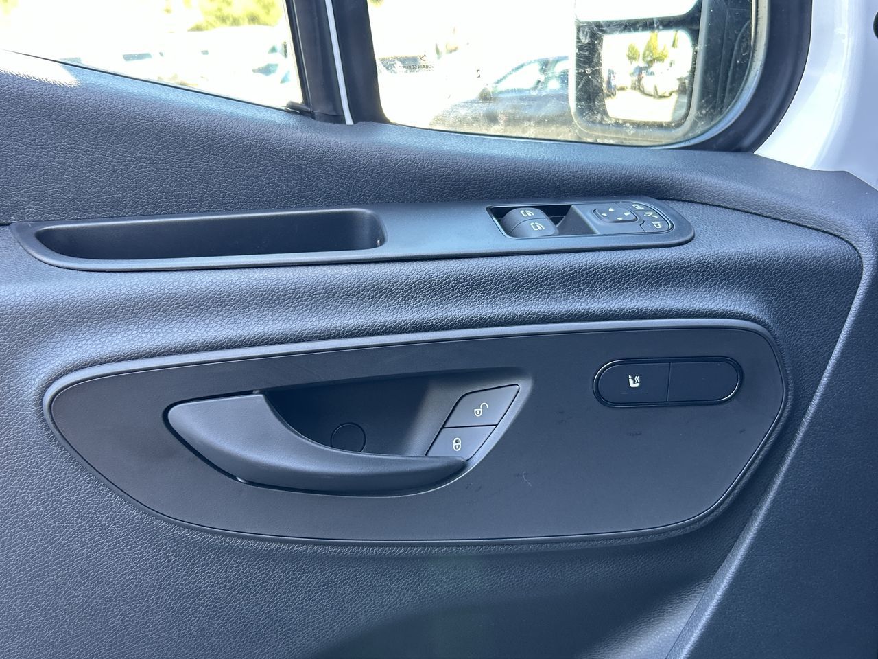 2025 Mercedes-Benz ESprinter