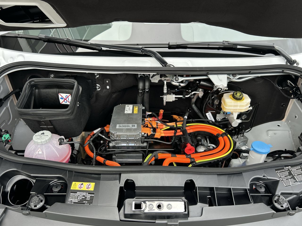 Mercedes-Benz ESprinter  2025 à Vancouver, Colombie-Britannique