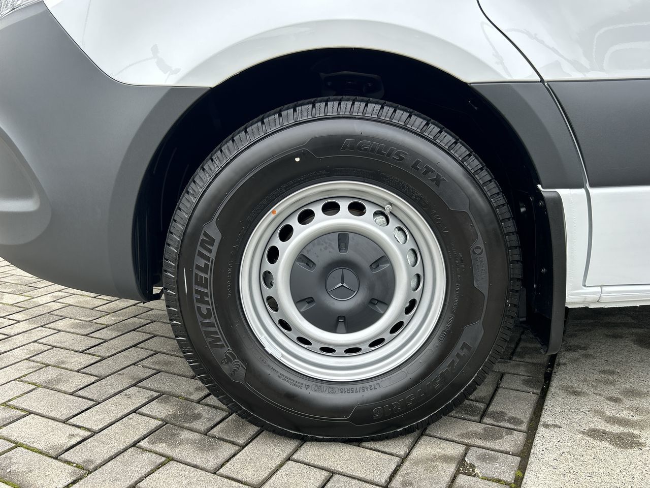 Mercedes-Benz ESprinter  2025 à Vancouver, Colombie-Britannique