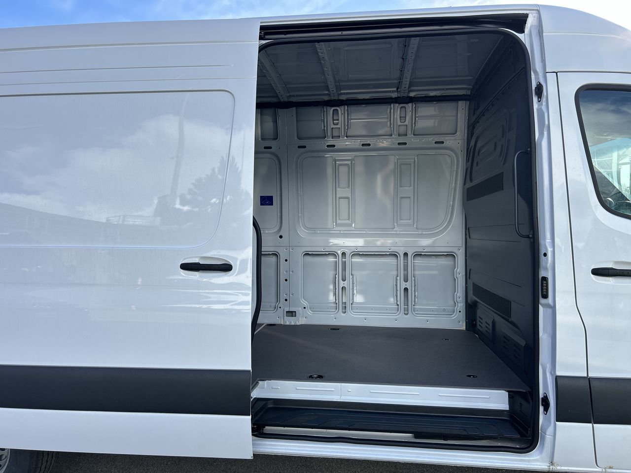 2025 Mercedes-Benz ESprinter in Vancouver, British Columbia